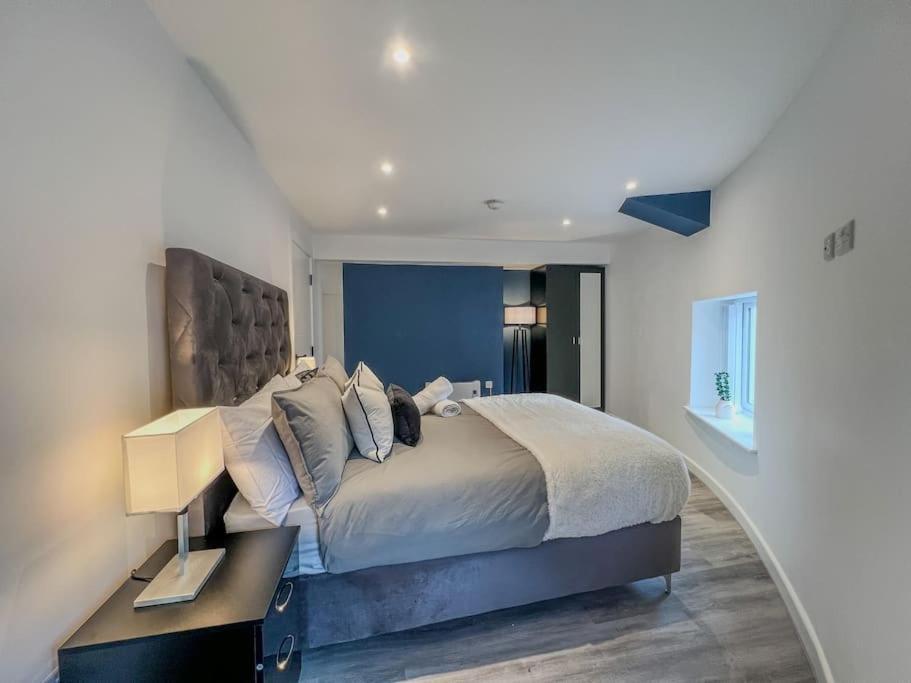 Orange Rentals-High Spec, Midnight Suite, Sleeps 4-Pets Welcome! Ливерпуль Экстерьер фото